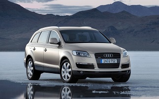 audi-q7-1-2005-.jpg